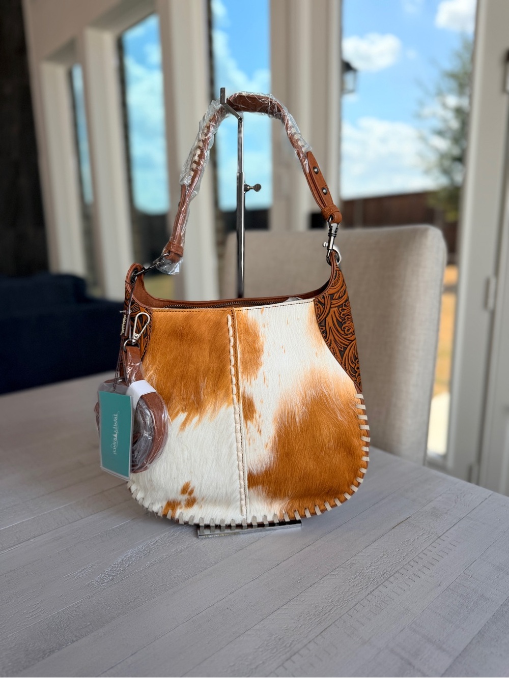 Trinity Ranch Cowhide ＆ Tooled Leather Hobo Crossbody Bag Brown
